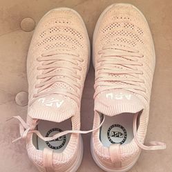 APL - Pink running Shoes- Techloom wave