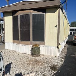 1983 Skyline 14x64 2 Bad 1 Bath. 