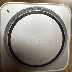 2023. Apple Mac Studio