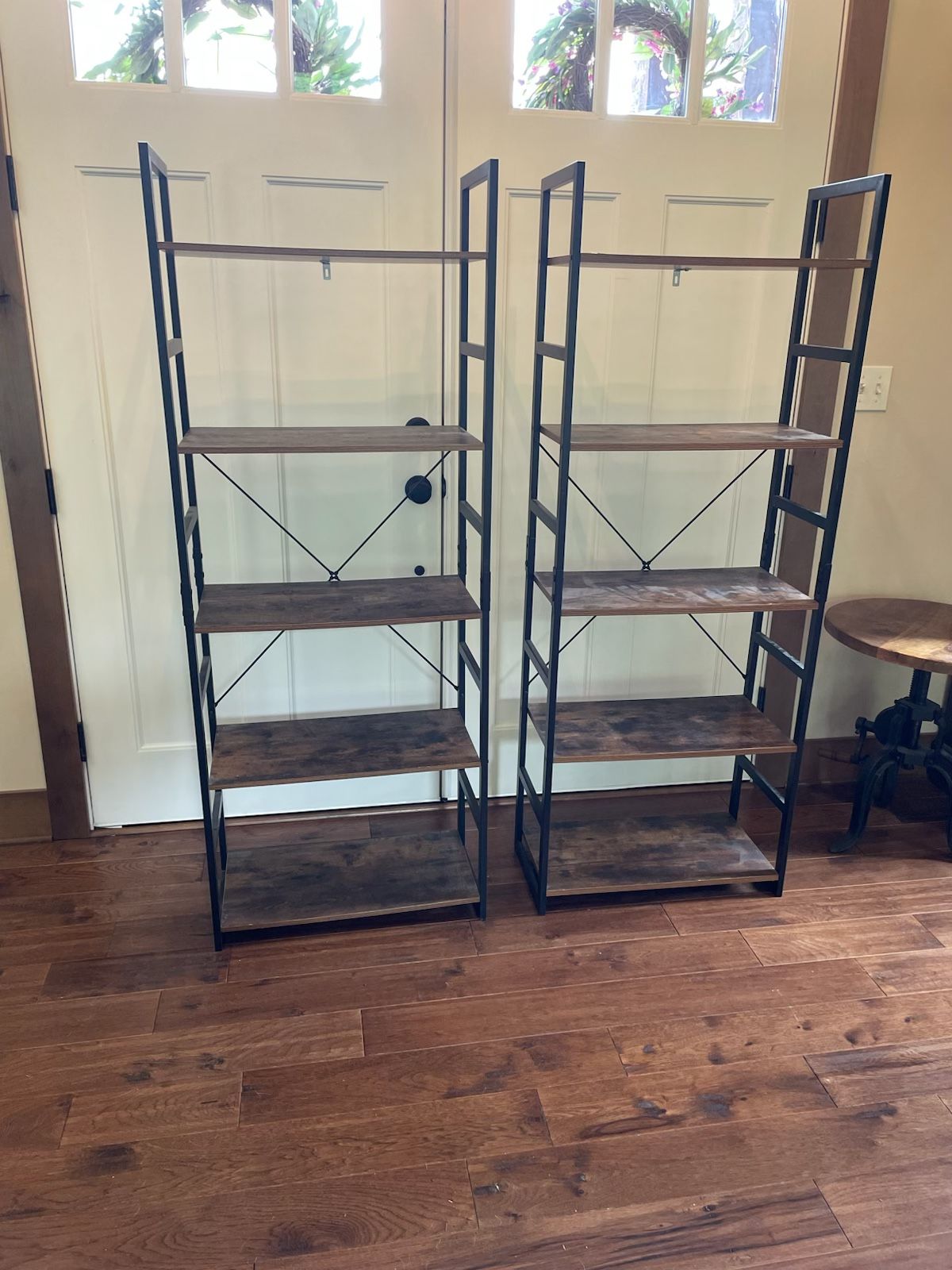 2 Bookshelves