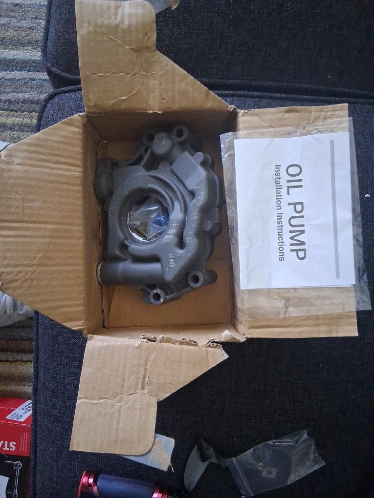 BDFHYK OIL PUMP New,complete Can't Beat The Price