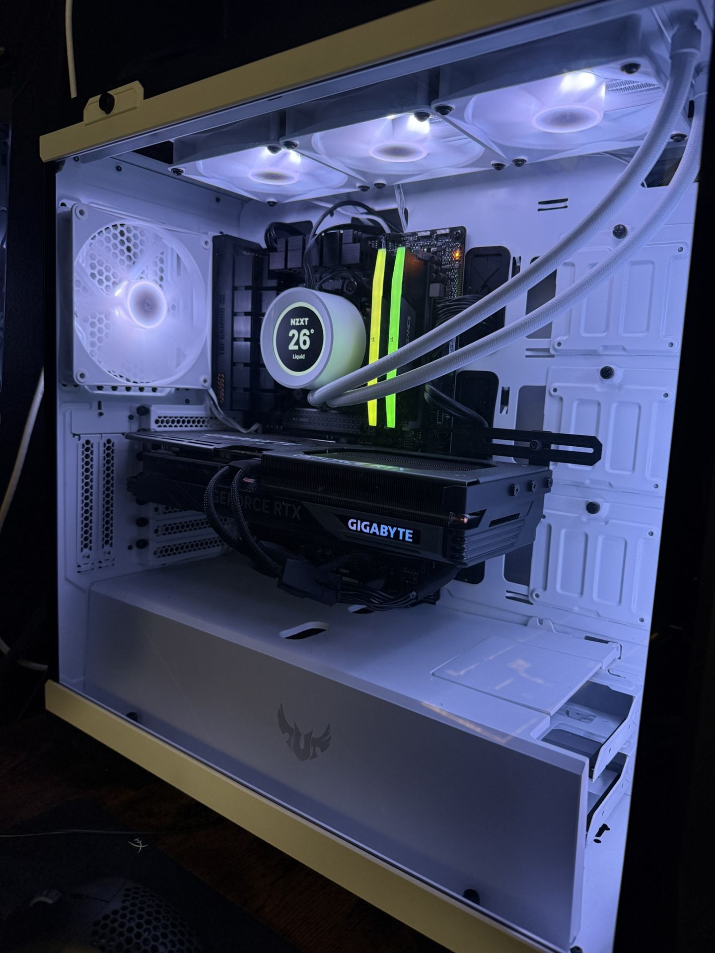 Custom Built PC Perfect Condition