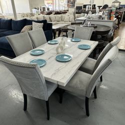 Glam Dining Table Set