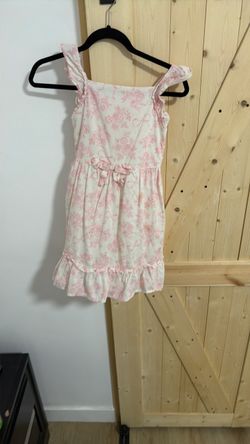Girls dress