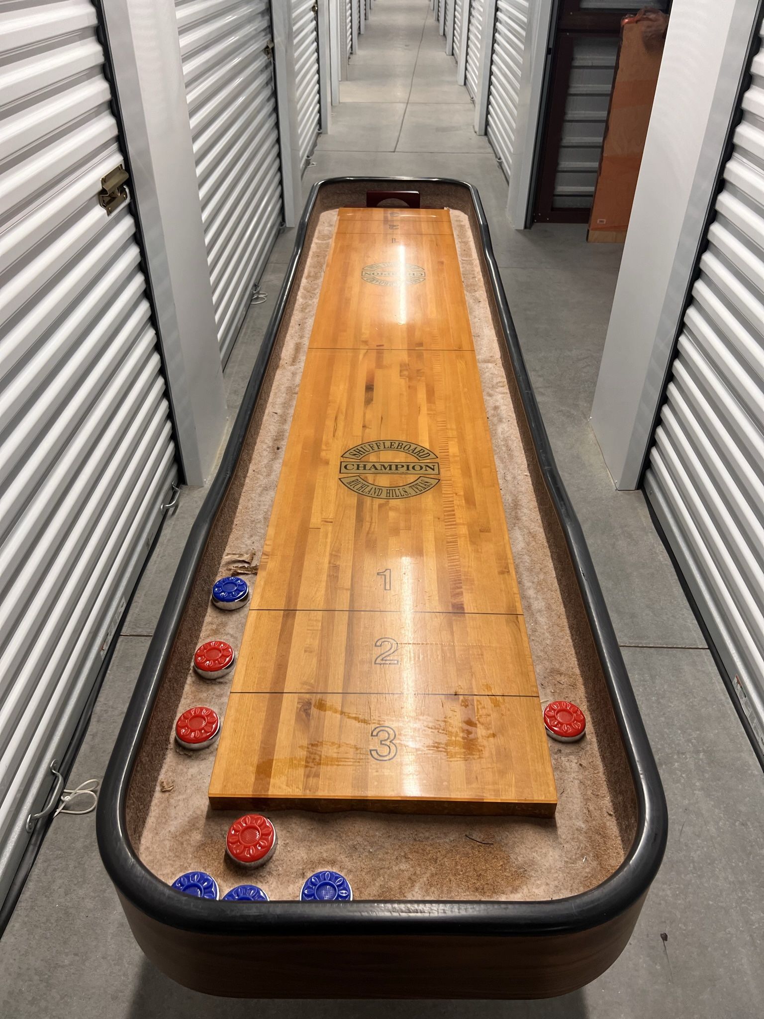 Champion 9’ Qualifier Shuffleboard Table