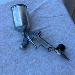 Anest Iwata LPH 400 Gravity Feed Paint Spray Gun Automotive 