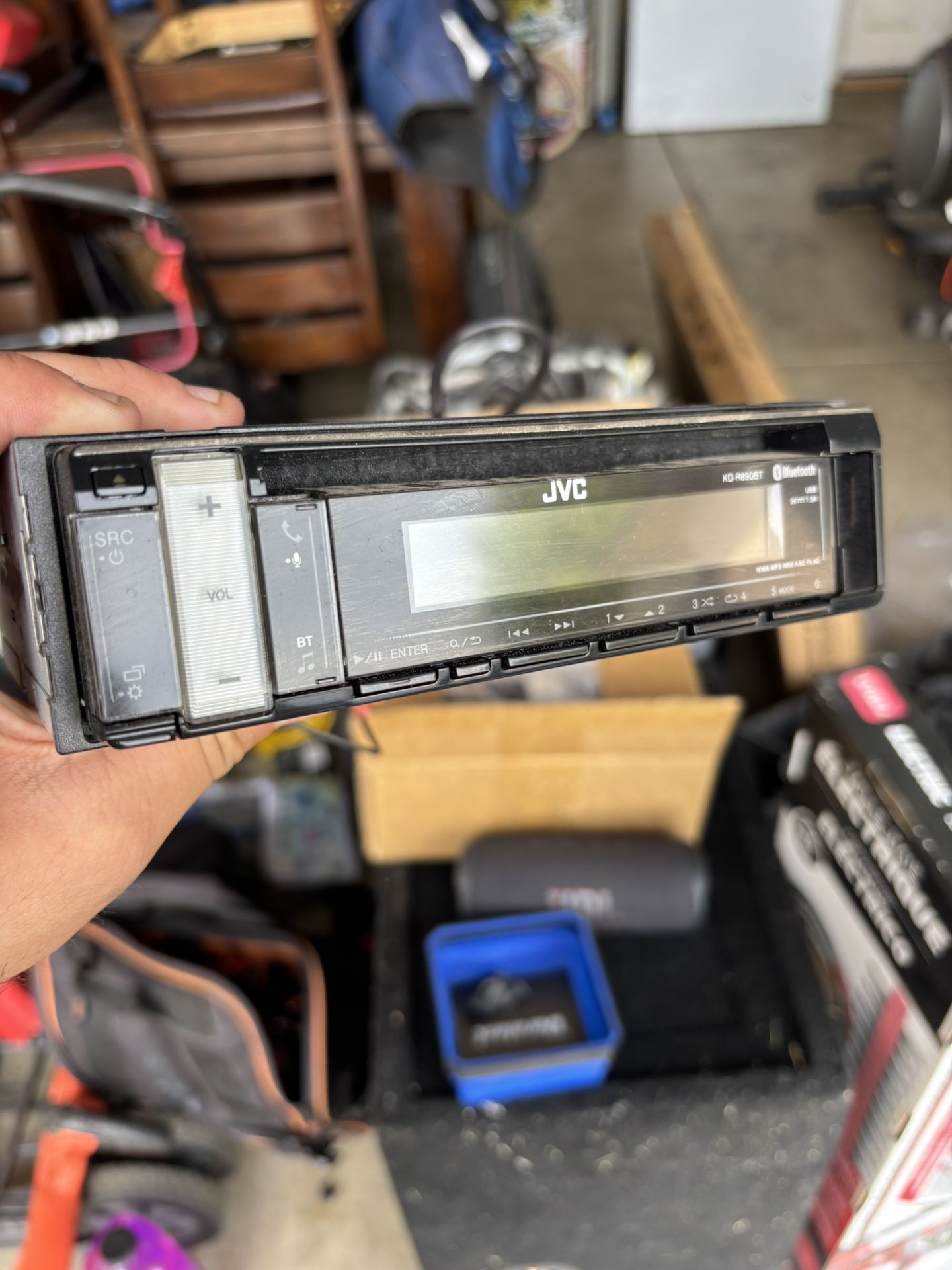 JVC KDR890BT