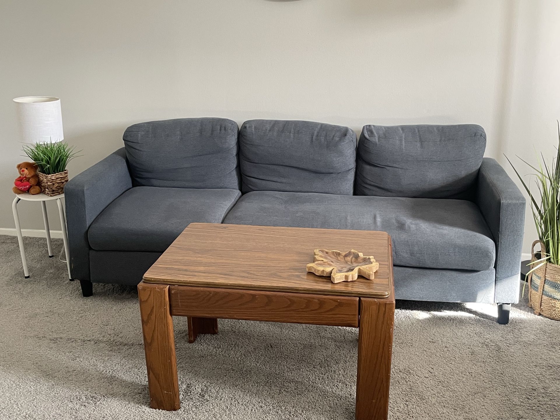 Couch + Table