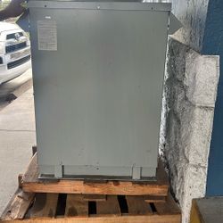 Large General Transformer 