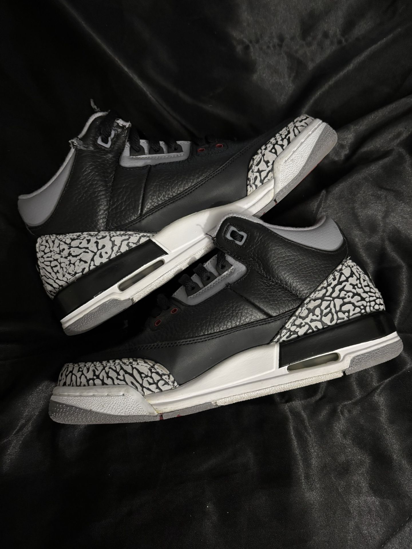 Jordan 3 Retro Black Cement (2011) (GS) Size 7Y