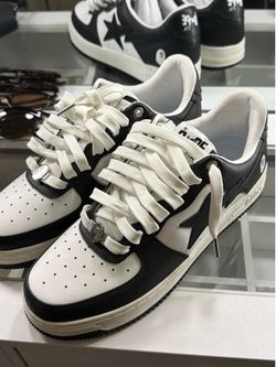 Bapesta black and white