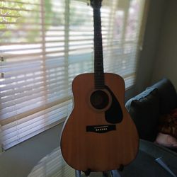 Yamaha Fg400a Acoustic Guitar