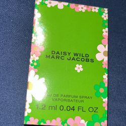 $15 Women Perfume Marc Jacobs Sample