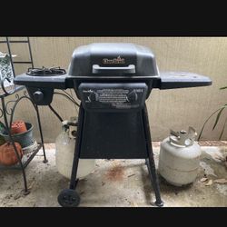 Char-Broil Classic Gas Grill w/Extra Tank