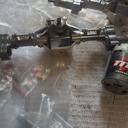 Rc crawler portal axles and 21t traxxas motor