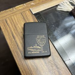 US Navy Zippo 