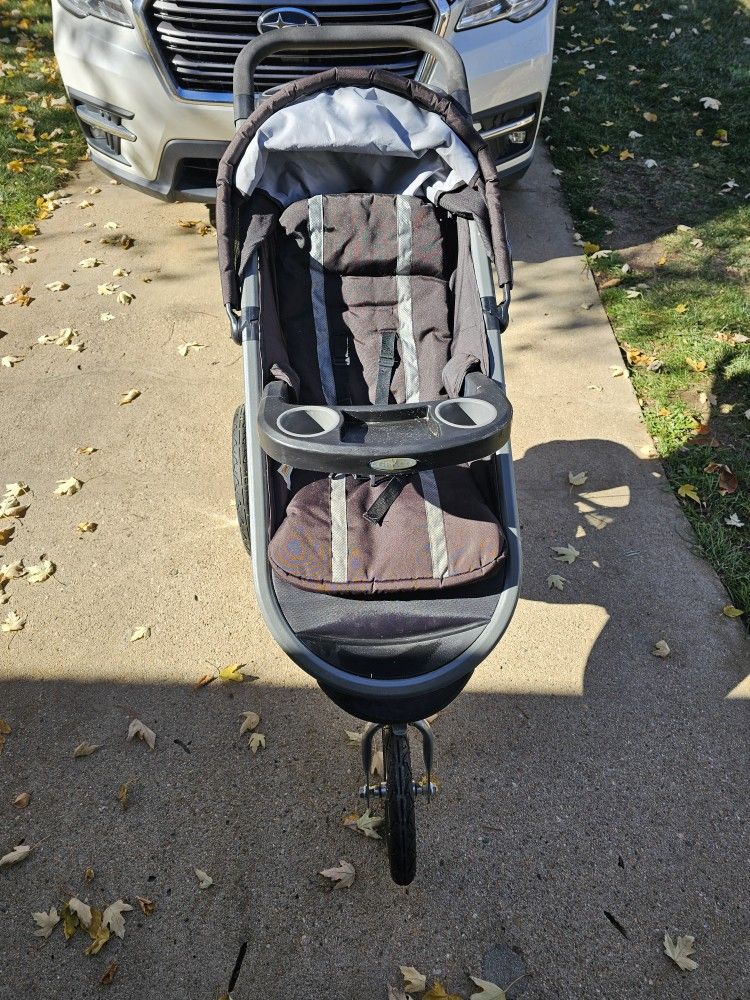 Graco Jogging Stroller