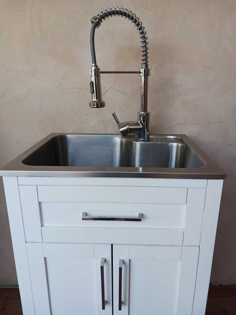Costco 22" Utility Sink with Commercial Faucet