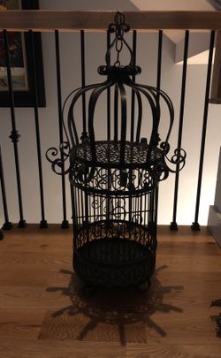 Decorative bird cage