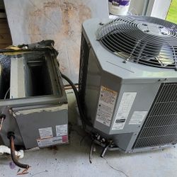 Carrier 2.5 Ton 14 SEER Heat Pu.p Condenser (W/Indoor Air  Handler) For Sale 