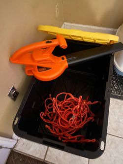 Electric Black & Decker Blower
