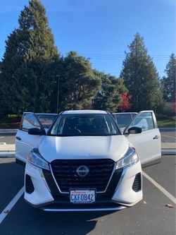 2022 Nissan Kicks