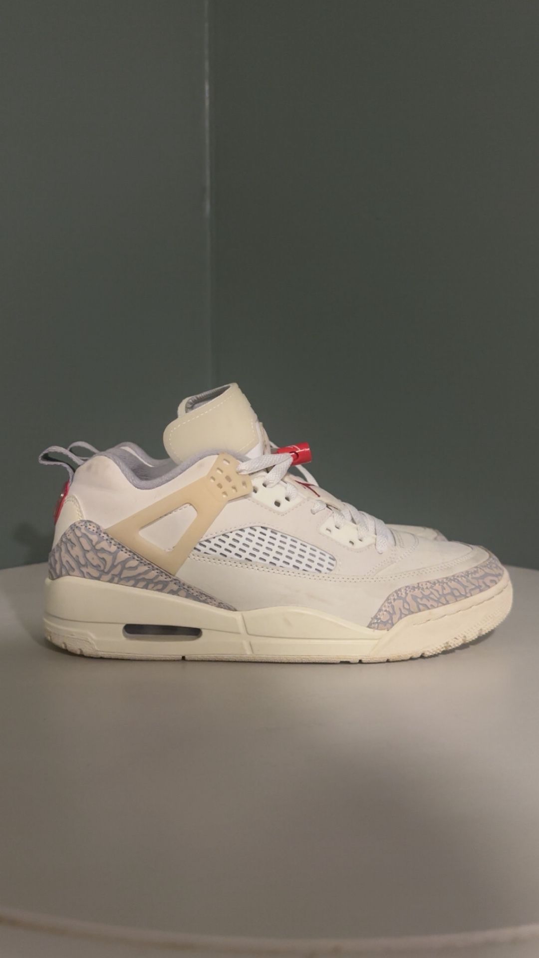 Jordan Spizikes “Coconut Milk”