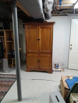 Hooker Entertainment Center