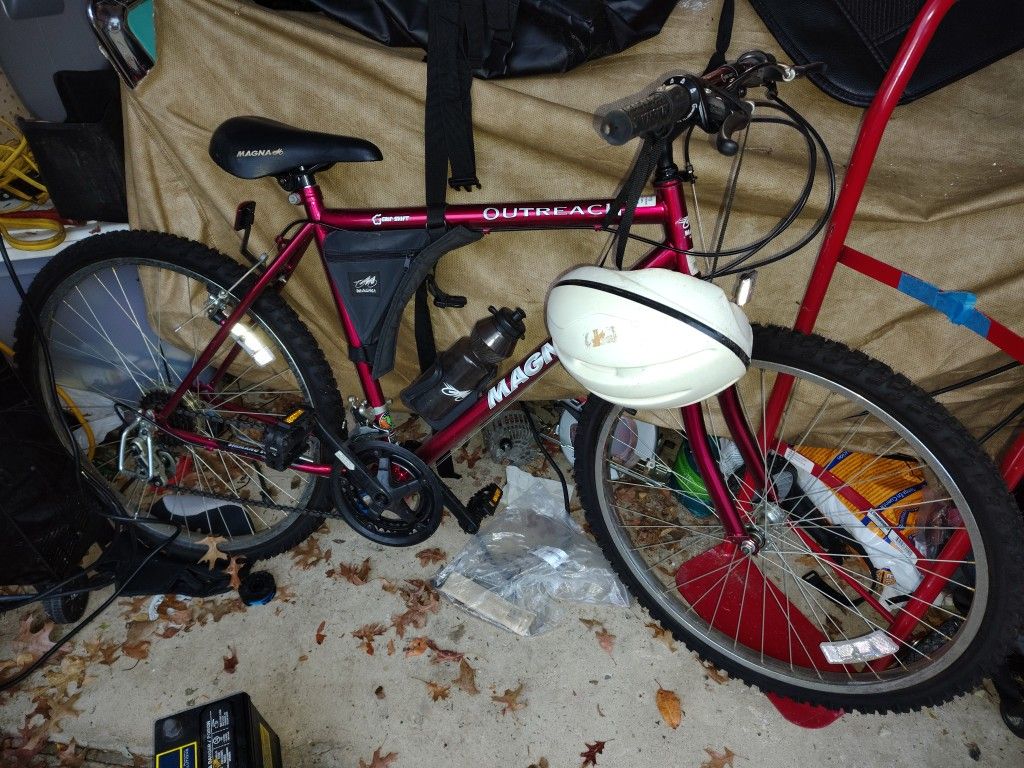 Men's MAGNA Outreach 12-Speed Mountain Bike