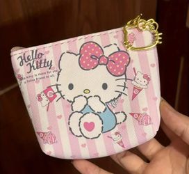 Hello Kitty Coin Purse 