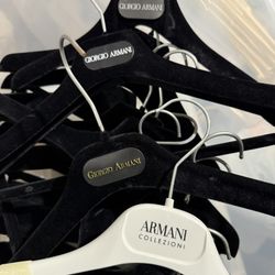 Armani Designer Hangers – 22 pcs (Giorgio Armani & Armani Collezioni) 