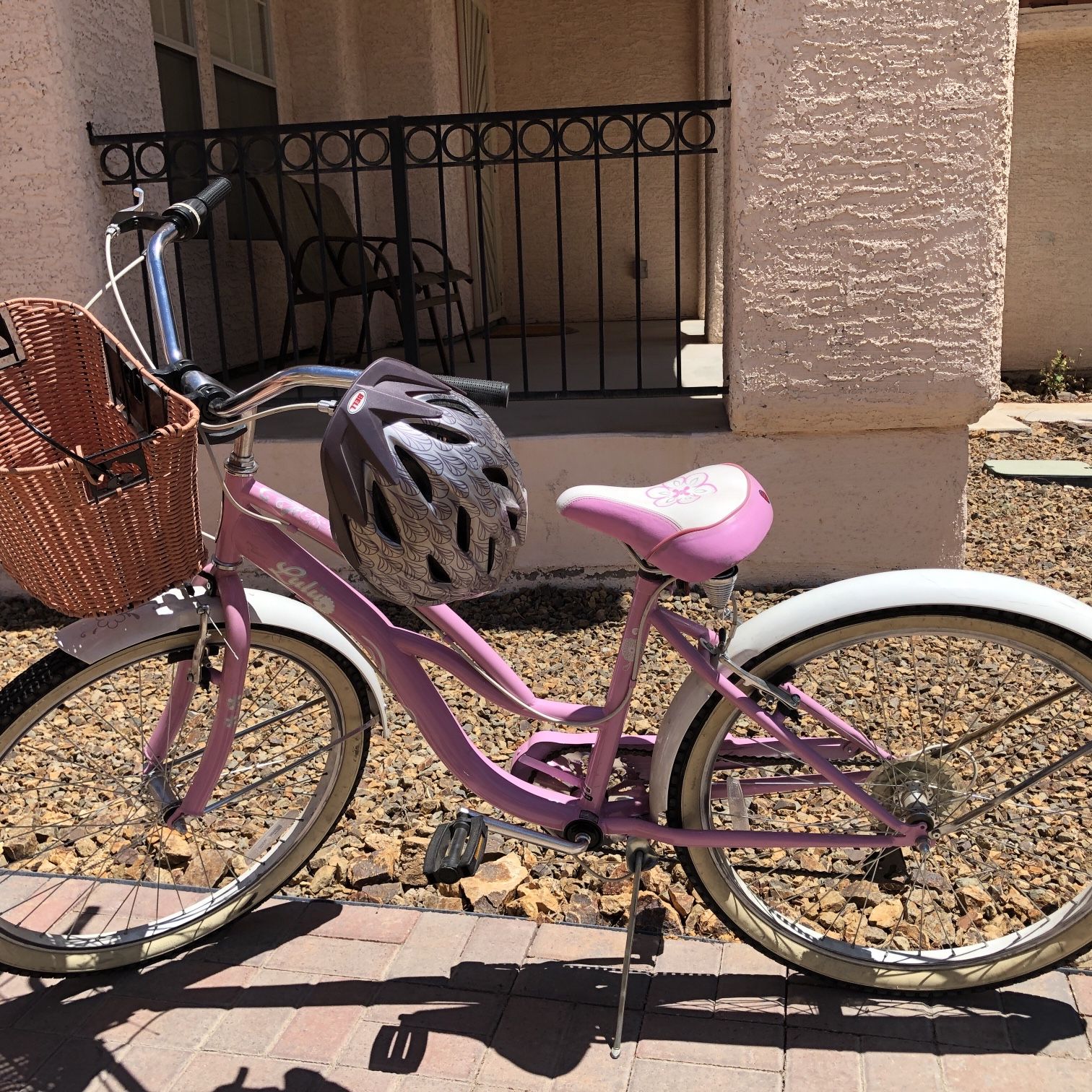 Vintage Borneobulletin Com Yellow Beach Cruiser Bike With Basket