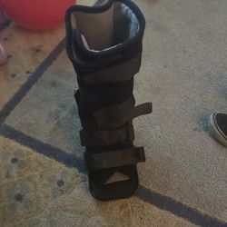 Medical boot