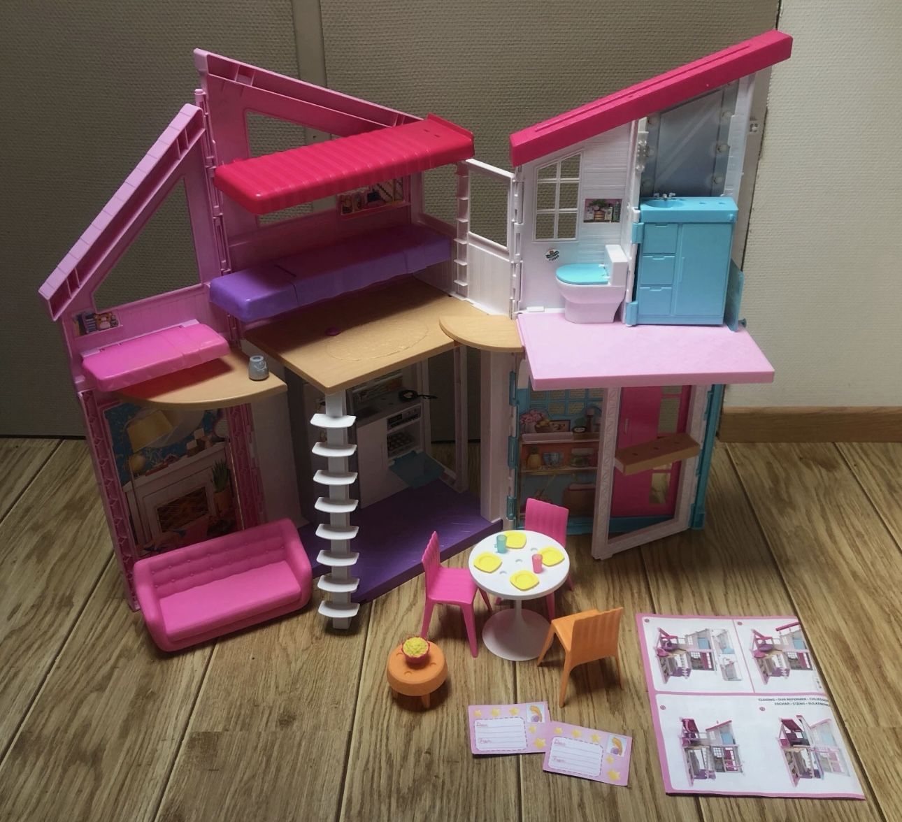 Barbie Malibu House