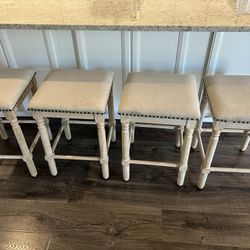 Counter Height Stools 