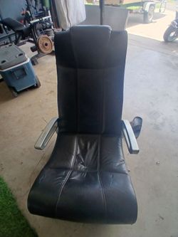 Gaming chair