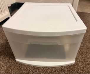 Sterilite Modular Storage Drawer with Lid - p/u Castle Shannon 15234  Single Sterilite storage drawer with matching lid — perfect for adding an extra 