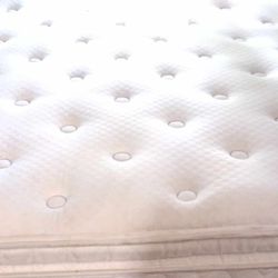 queen mattress and boxspring 200.00