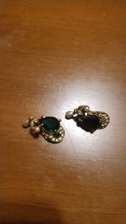 Vintage clip-on earrings