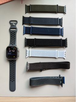 Apple Watch Ultra 49mm Titanium w/ 8 bands & bumper case