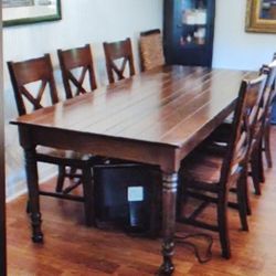 Dinning Room Table 