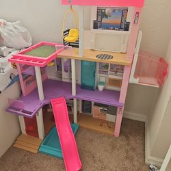 Barbie DREAM HOME