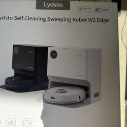 Christmas Gift! Brand New Robot, Vacuum, And Mop, Heated, And Self Cleaning!