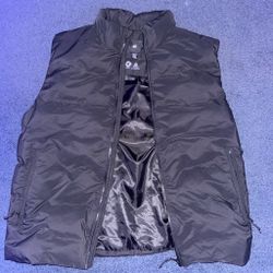 H&M PUFFER VEST