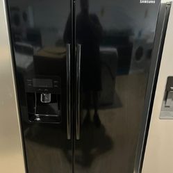 Samsung refrigerator side by side black no ice 
