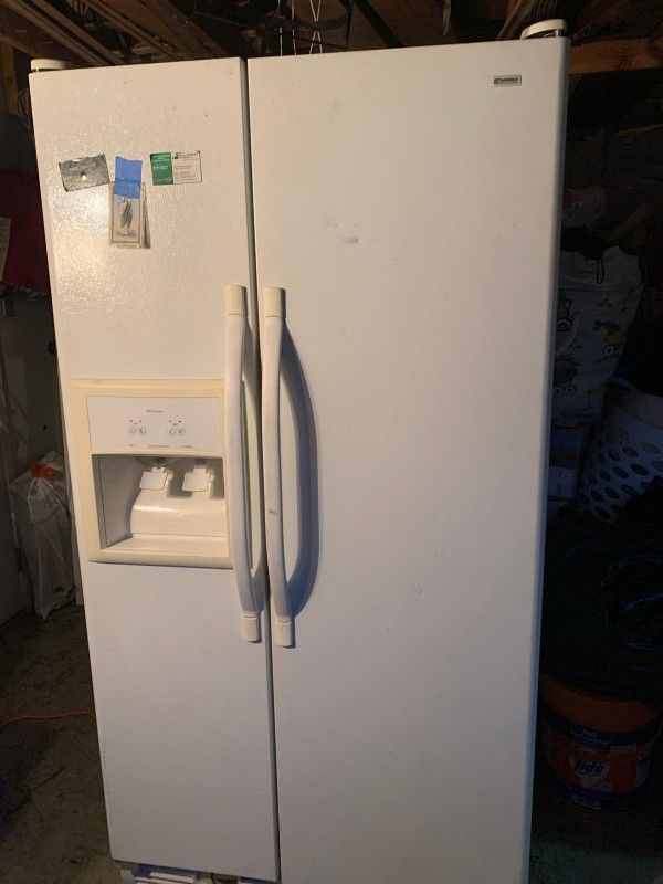 refrigerador la maquina para hacer hielos no sirve