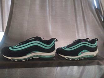 AIR NIKES SIZE 6.5 OR TRADE