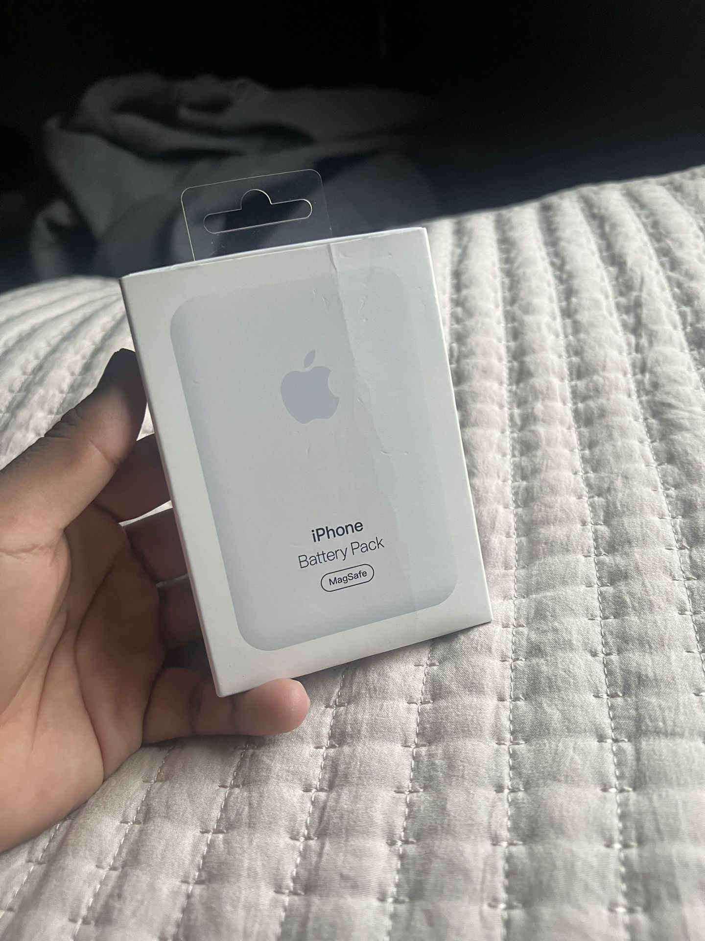 iphone battery pack magsafe