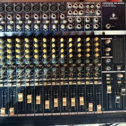 Behringer Eurorack MX2004A 20-Channel Mic / Line Mixer