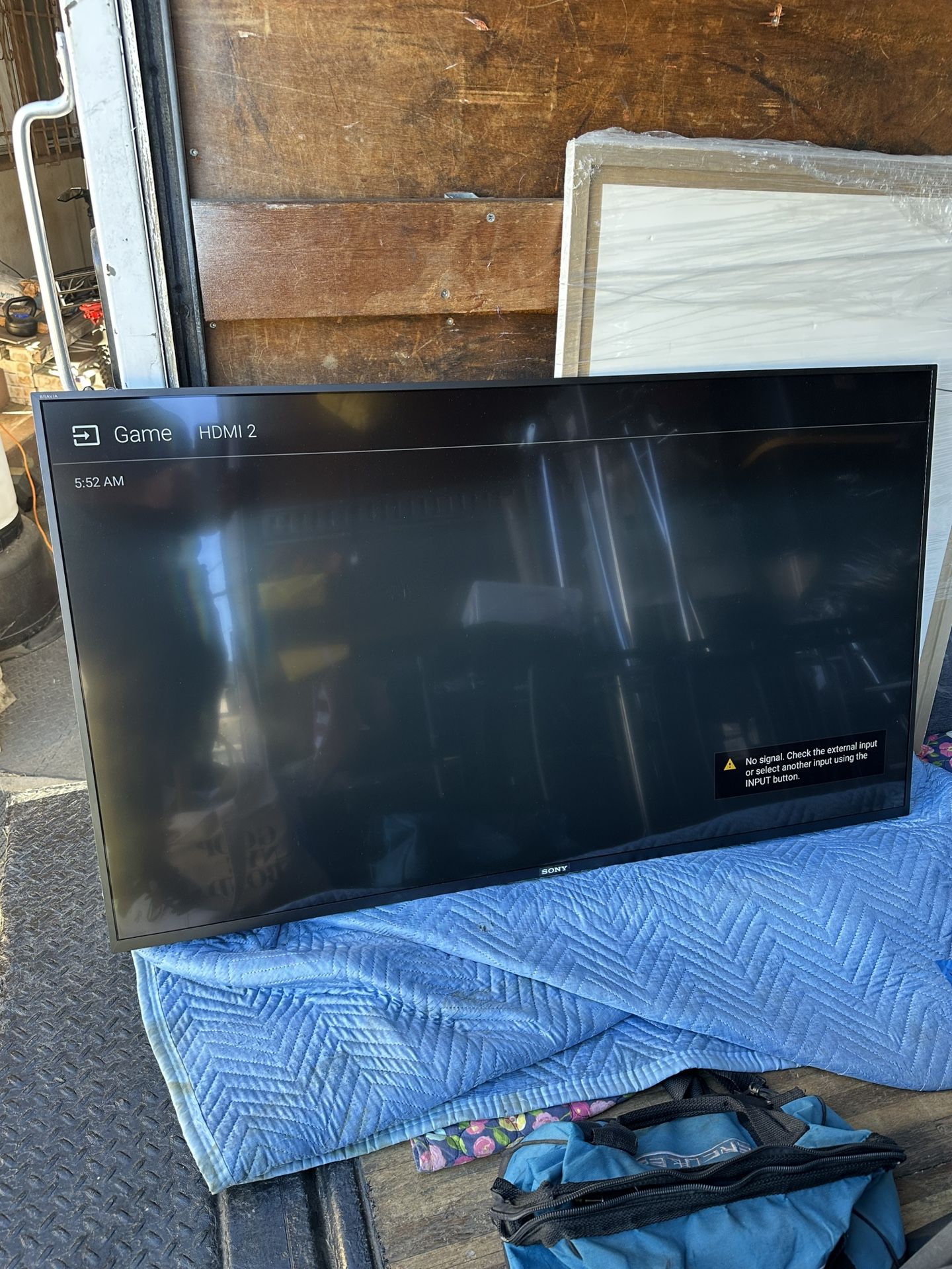 SONY BRAVIA XBR MODEL 55X800E YEAR 2017 NO REMOTE NO WALL MOUNT NO STAND 